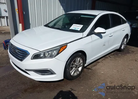 2016 Hyundai Sonata Se z USA, uszkodzony, nr VIN 5NPE24AF0GH353717